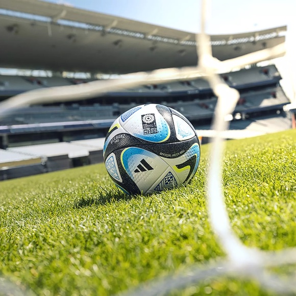 adidas FIFA Women's World Cup 2023 Oceaunz Pro Official Match Ball HT9011-5 - Picture 5 of 9